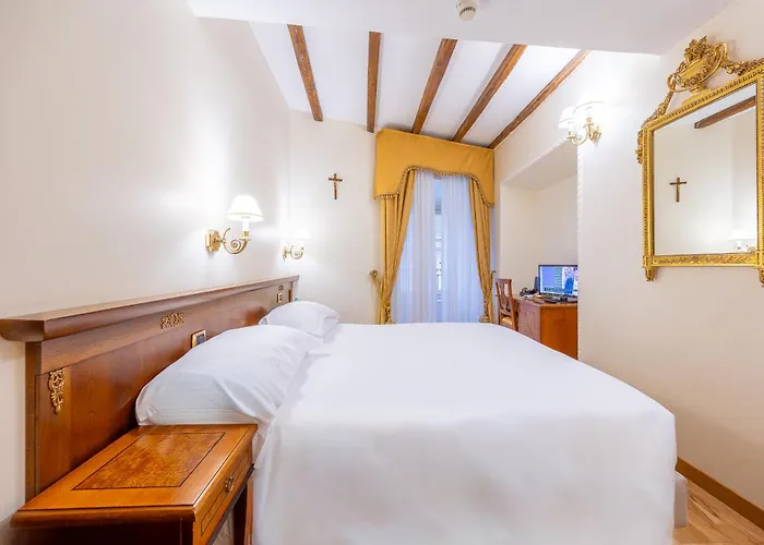 Gasthuis Hosianum Palace 3*